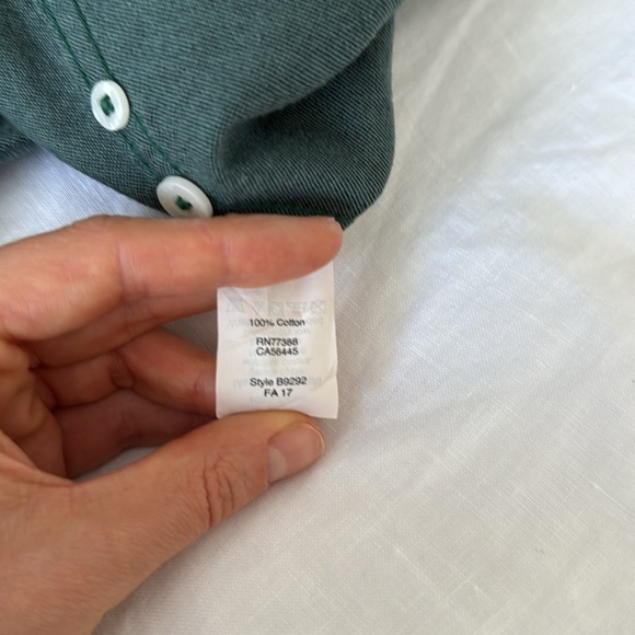 Jcrew Men’s Green Button Down Oxford - Picture 4 of 4